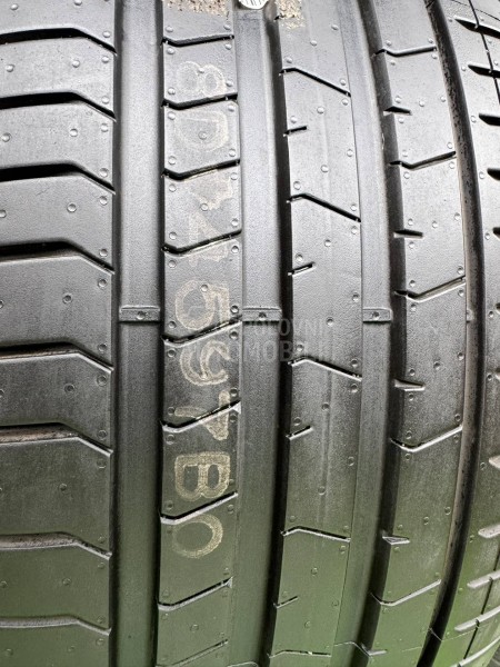 Pirelli 275/35 R22 Letnja