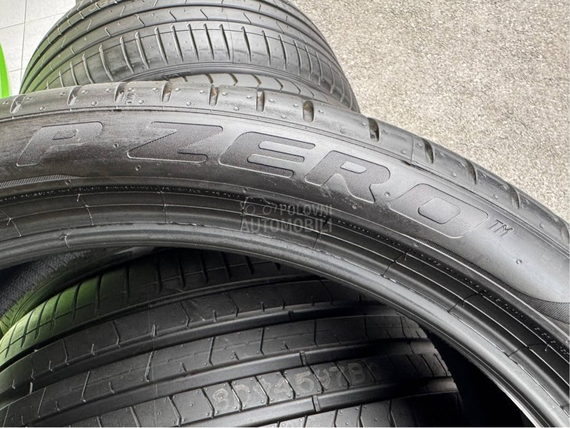 Pirelli 275/35 R22 Letnja