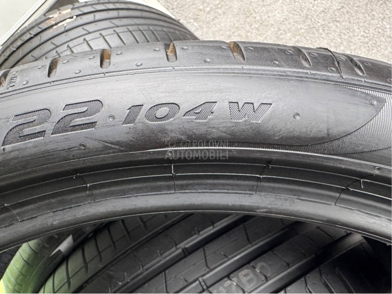 Pirelli 275/35 R22 Letnja