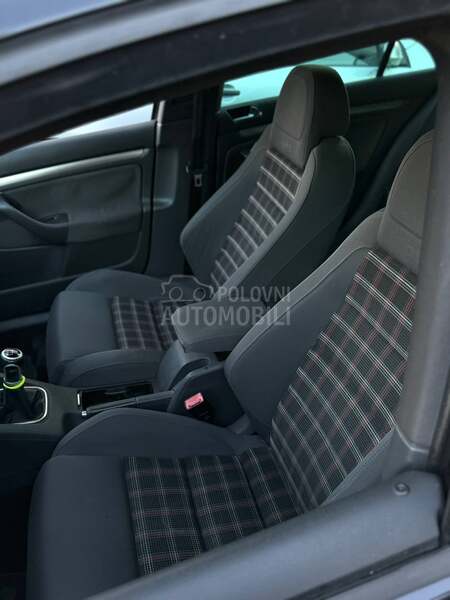Volkswagen Golf 5 GTI