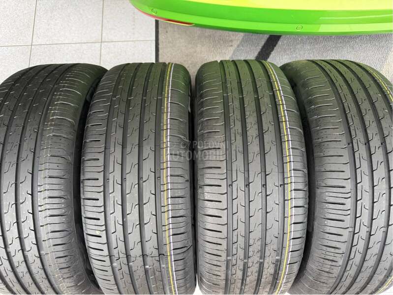 Continental 215/55 R17 Letnja