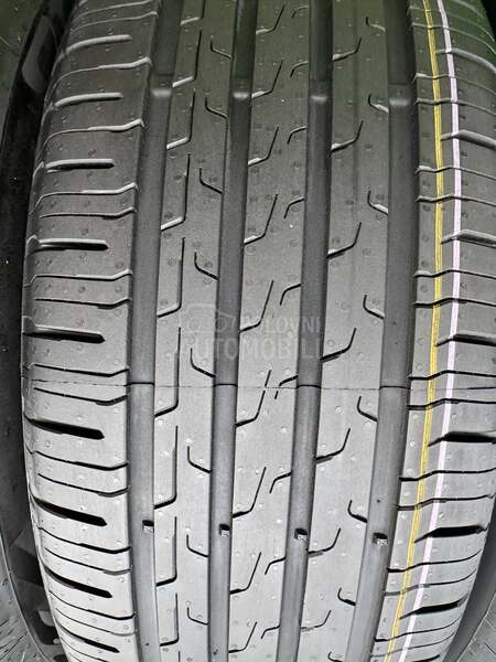 Continental 215/55 R17 Letnja
