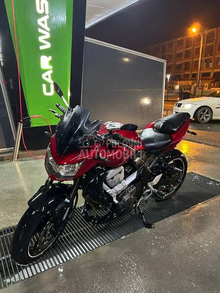 Kawasaki Z750 ABS