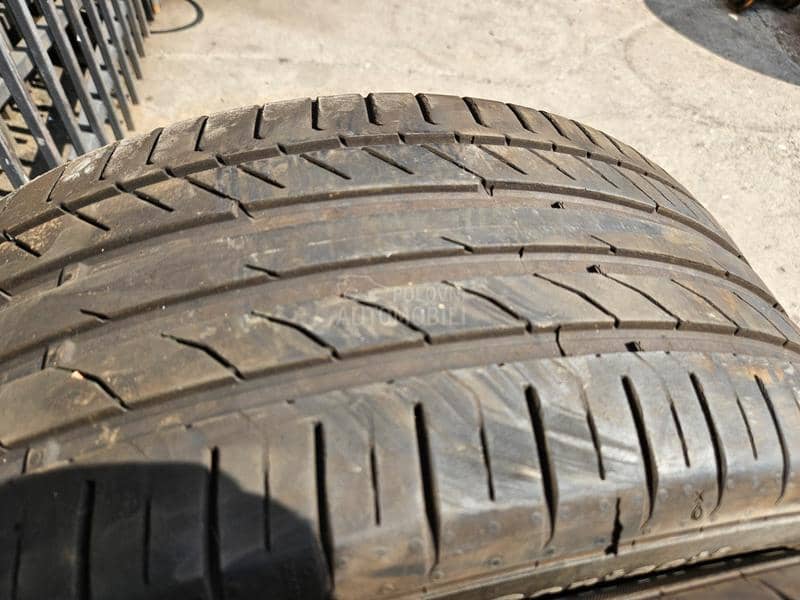 Continental 225/45 R18 Letnja