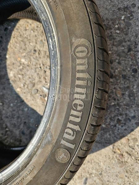 Continental 225/45 R17 Letnja
