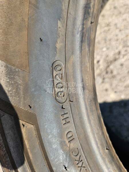 Hankook 225/55 R17 Sve sezone