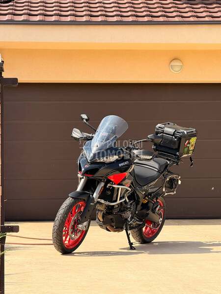 Ducati Multistrada V2 S