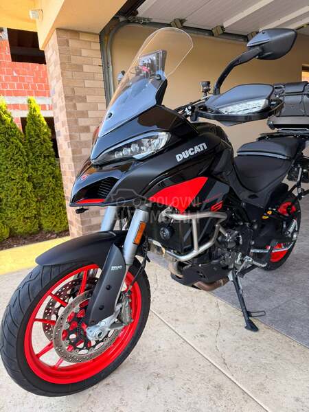 Ducati Multistrada V2 S