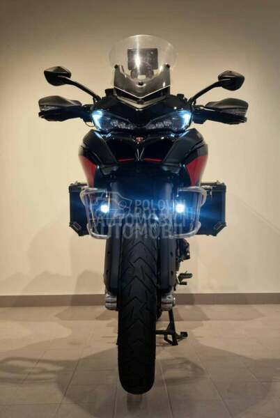 Ducati Multistrada V2 S
