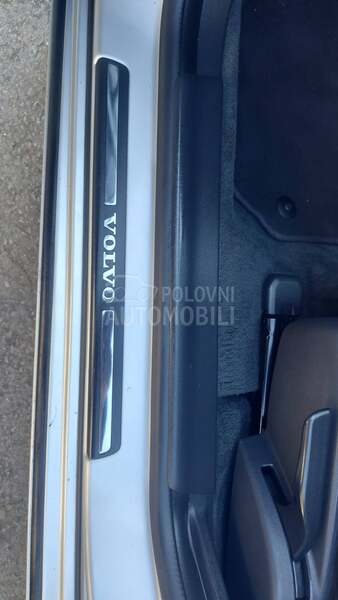 Volvo V60 D2