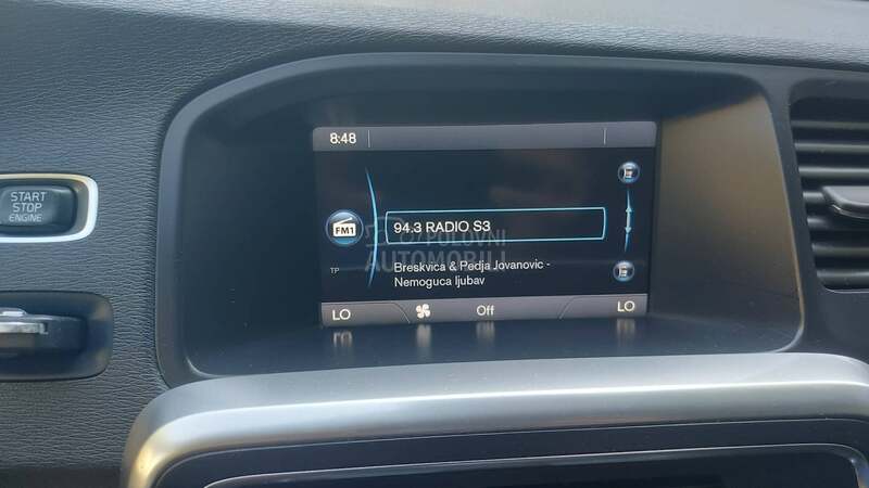 Volvo V60 D2