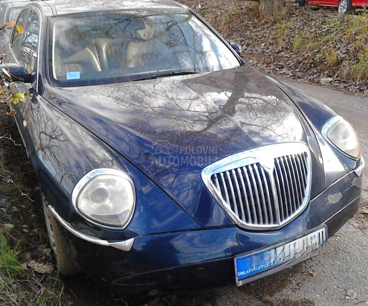 Lancia Thesis 2.0 Turbo
