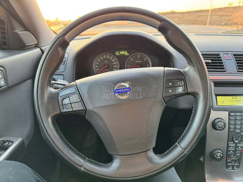 Volvo S40 