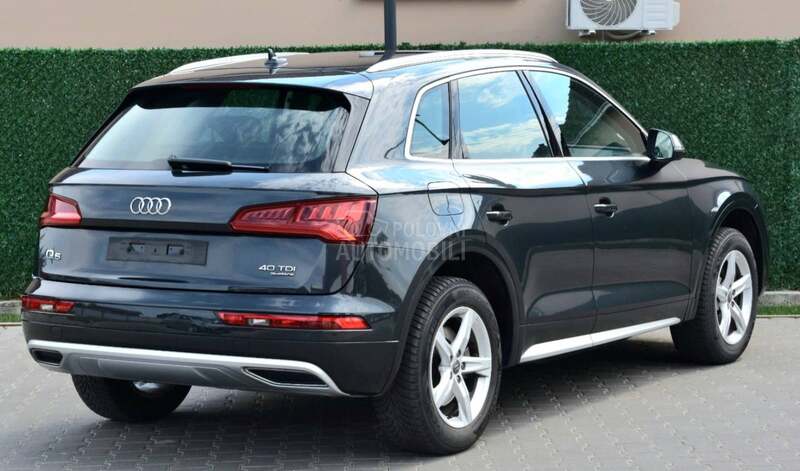Audi Q5 sport 4x4 Matrix