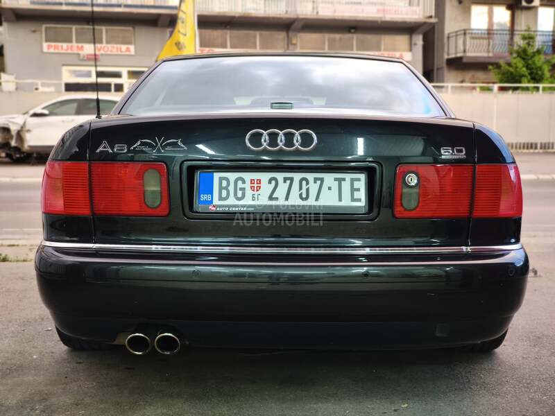 Audi A8 w12