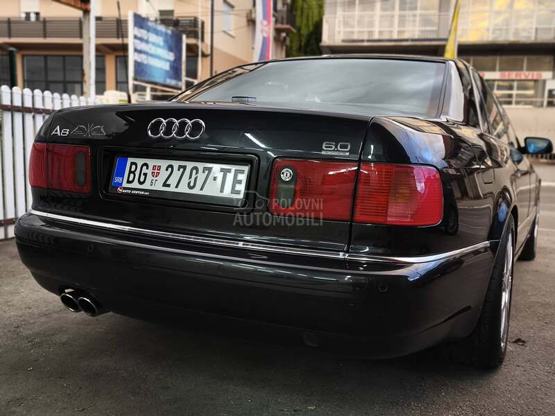 Audi A8 w12