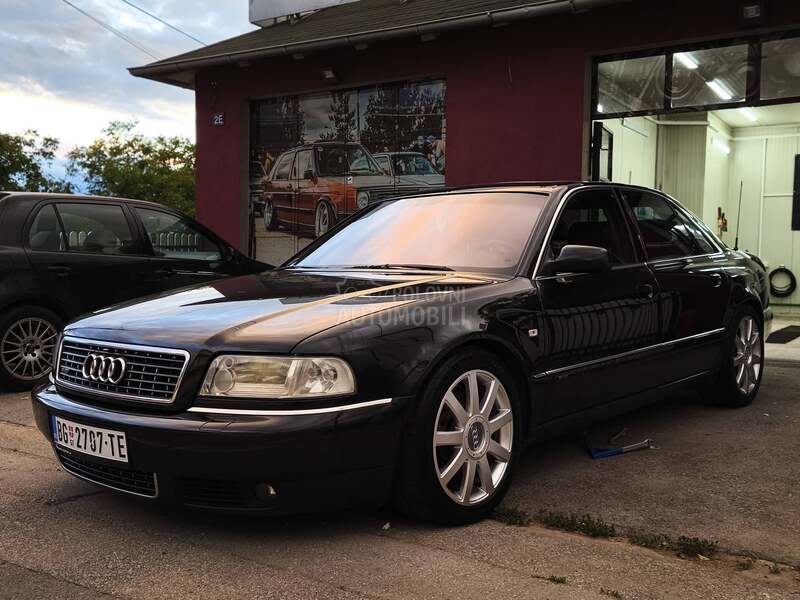 Audi A8 w12