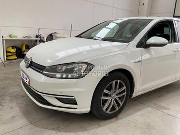 Volkswagen Golf 7 1.4TGi HIGHLINE