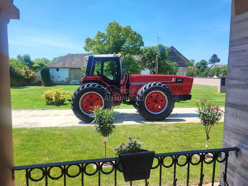 Case IH 3588