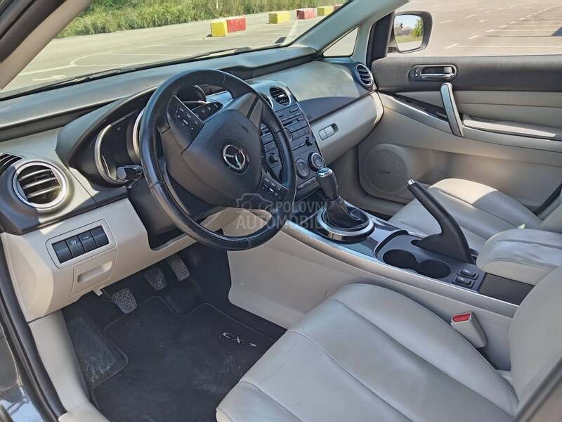 Mazda CX-7 