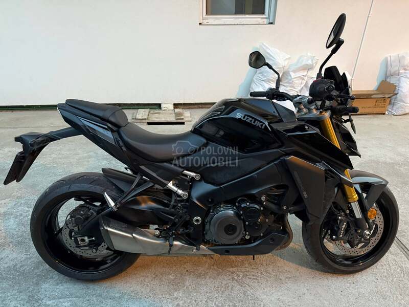 Suzuki GSXS 1000