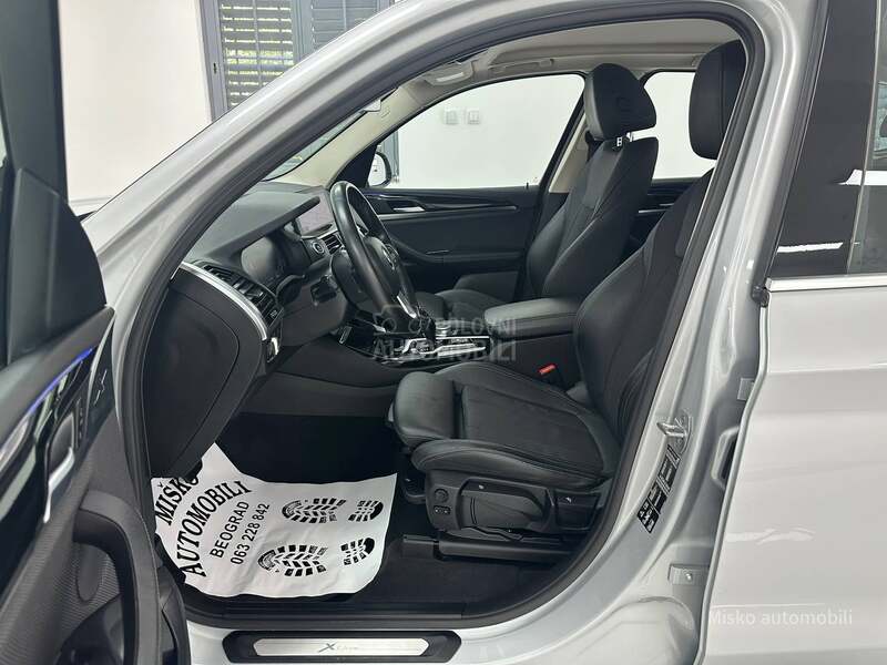 BMW X3 2.0 D X-line Virtual