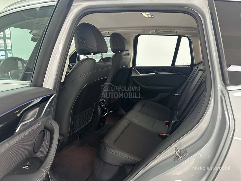 BMW X3 2.0 D X-line Virtual