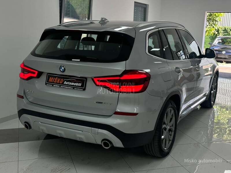 BMW X3 2.0 D X-line Virtual
