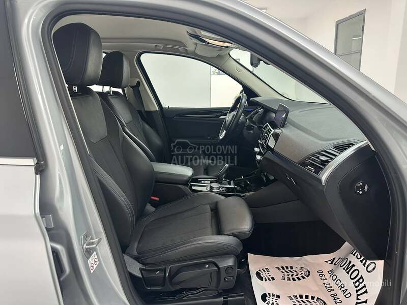 BMW X3 2.0 D X-line Virtual