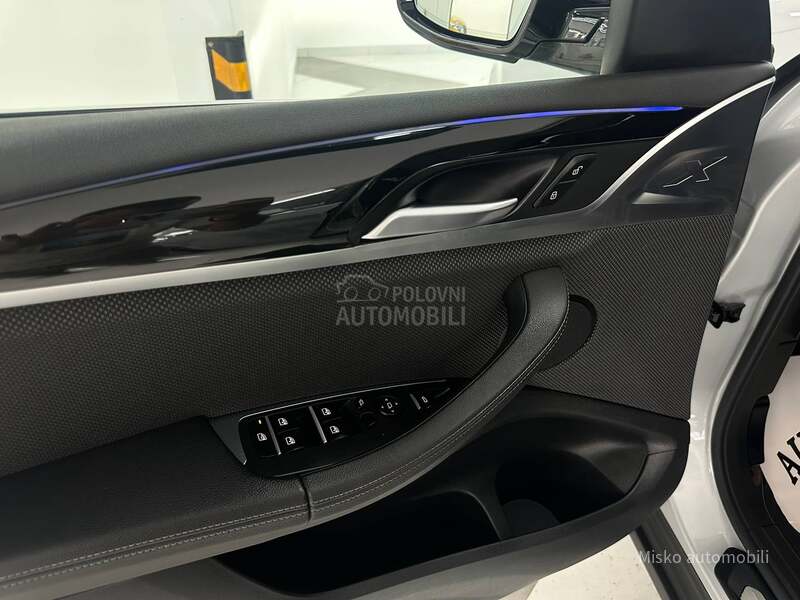 BMW X3 2.0 D X-line Virtual