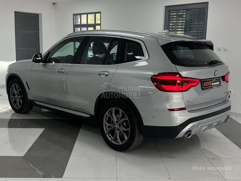 BMW X3 2.0 D X-line Virtual