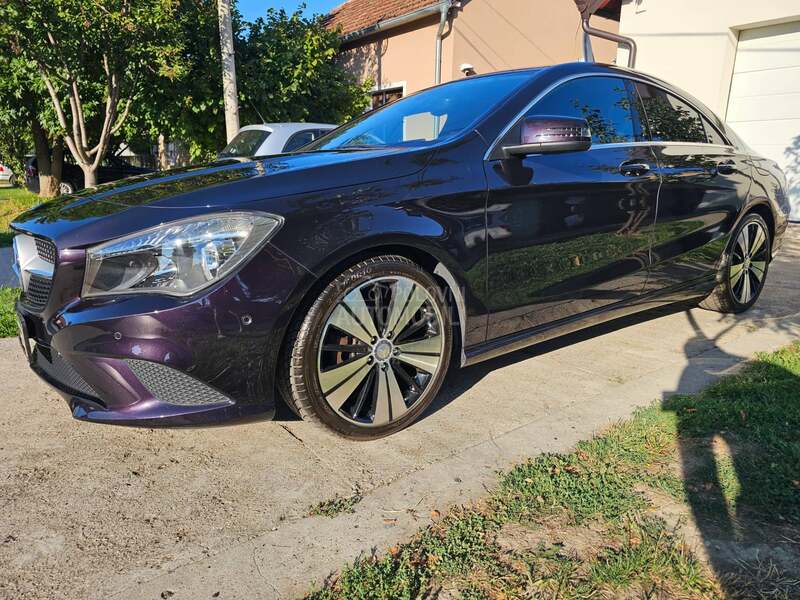 Mercedes Benz CLA 220 NIGHTSTAR STAR CH
