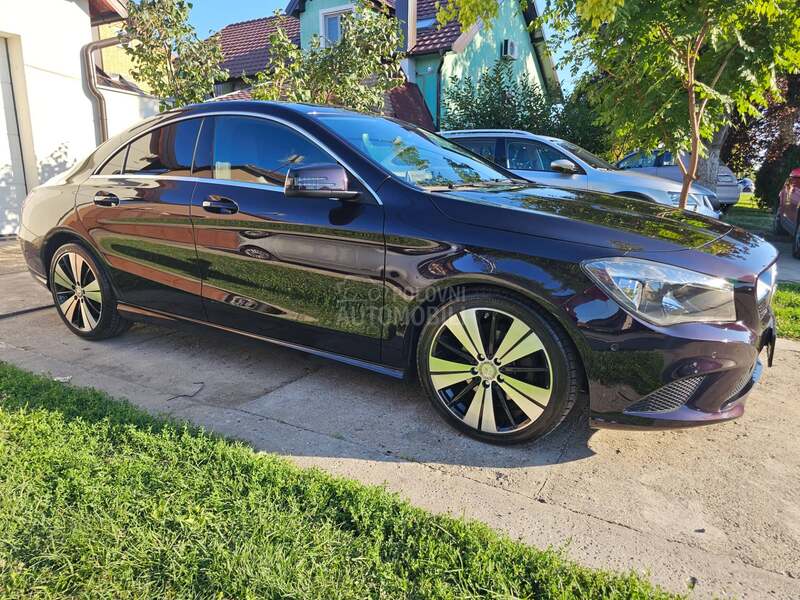 Mercedes Benz CLA 220 NIGHTSTAR STAR CH
