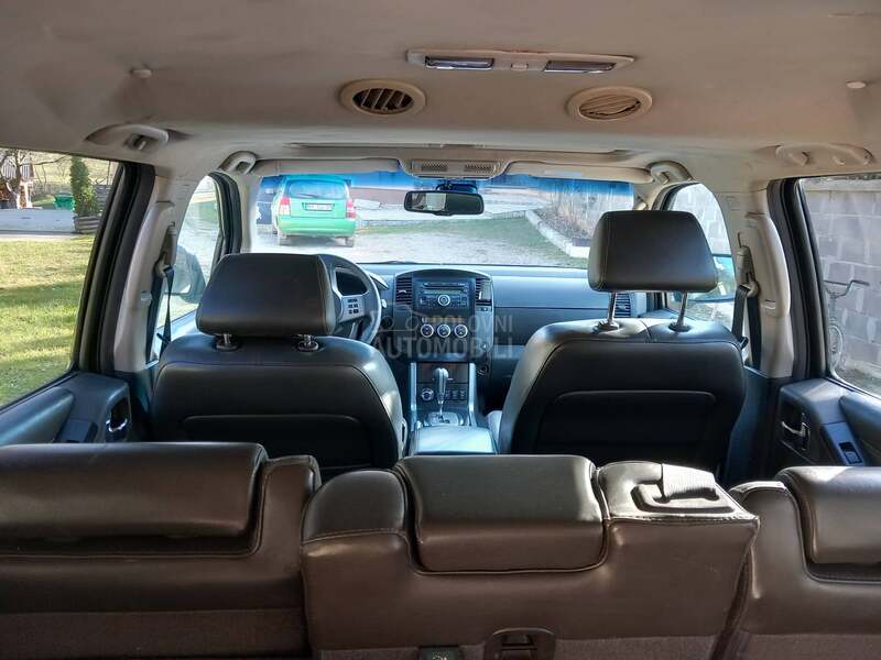 Nissan Pathfinder 