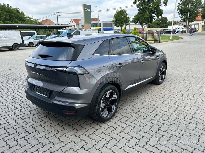 Renault Symbioz Techno MHEV 140 hp