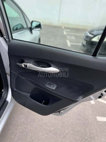 Toyota Auris 2.0