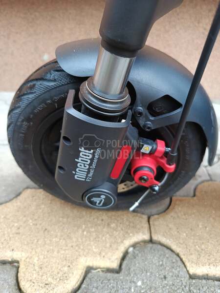 NINEBOT Trotinet, NOV