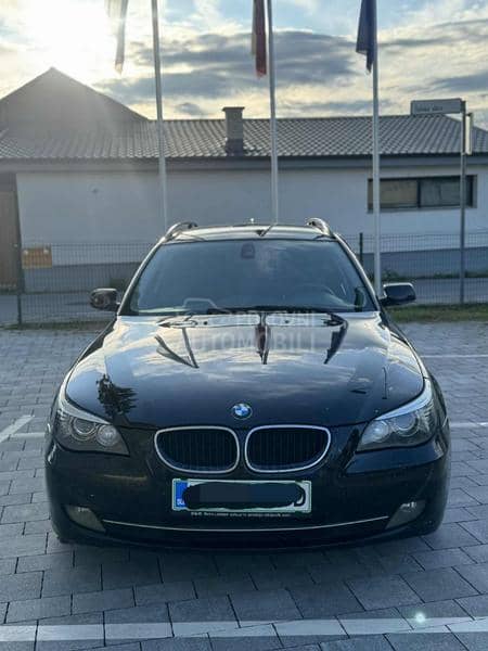 BMW 520 2009. god. -  kompletan auto u delovima