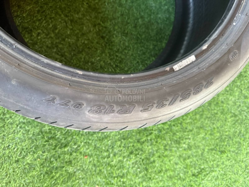 Pirelli 285/35 R18 Letnja