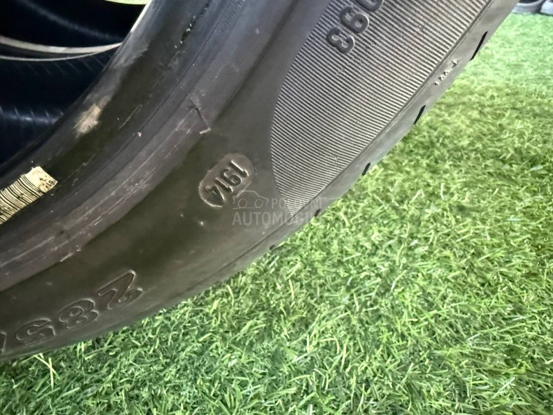 Pirelli 285/35 R18 Letnja