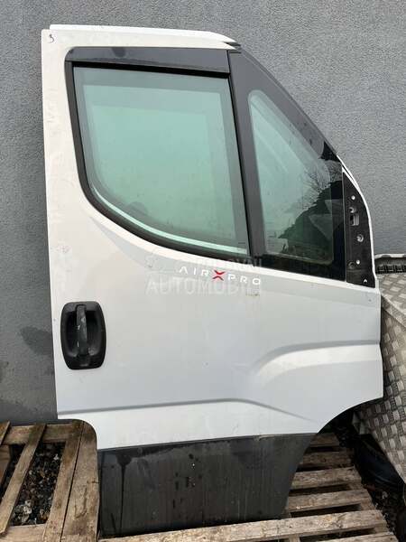 Iveco Dayli vrata