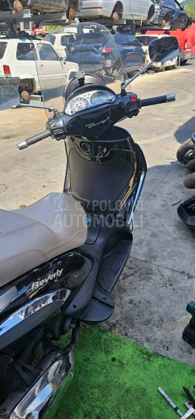 Piaggio Beverly 250 ie Tourer