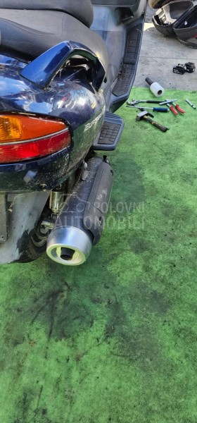 Suzuki Burgman 650cc