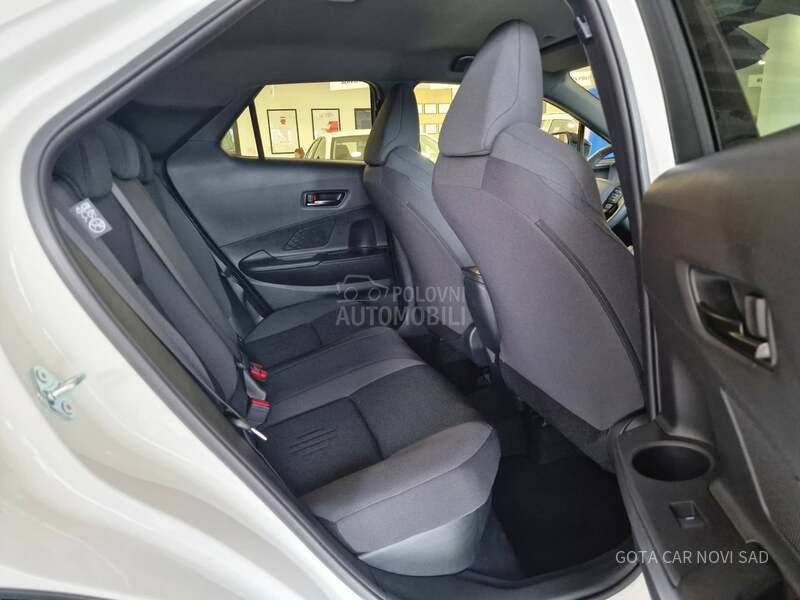 Toyota C-HR 1.8 HEV C-OOL BITONE