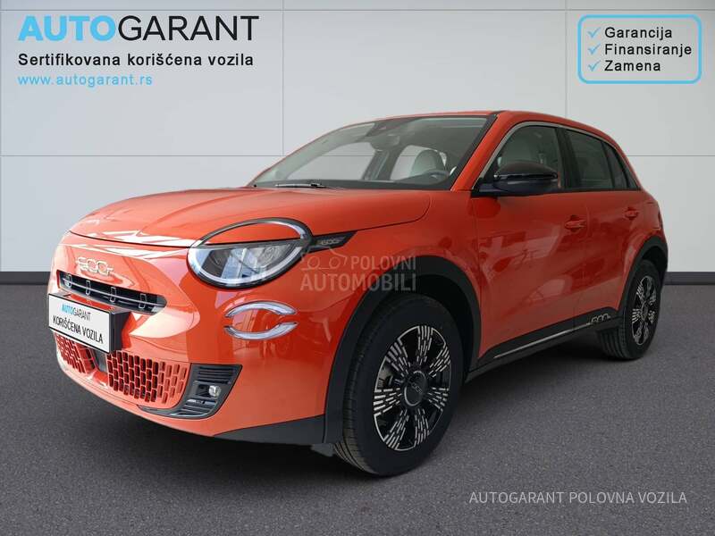 Fiat 600 1.2 DCT  BASE PLUS