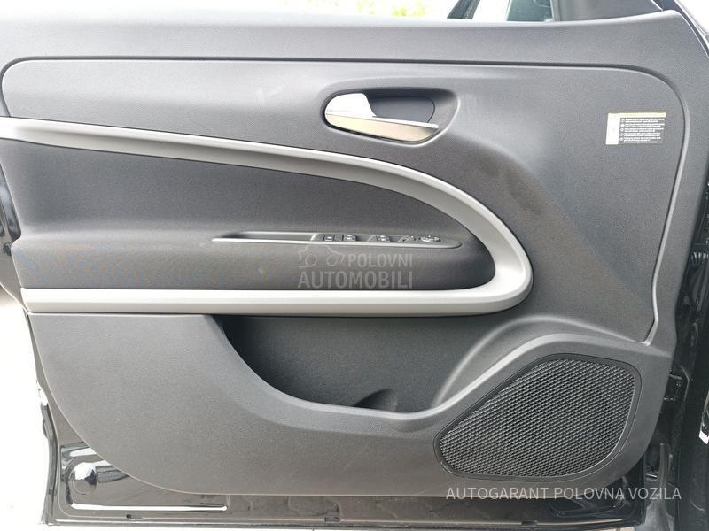 Jeep Avenger 1.2 LONGITUDE