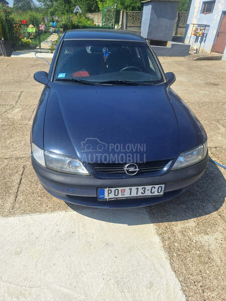 Opel Vectra B 1.6 16V