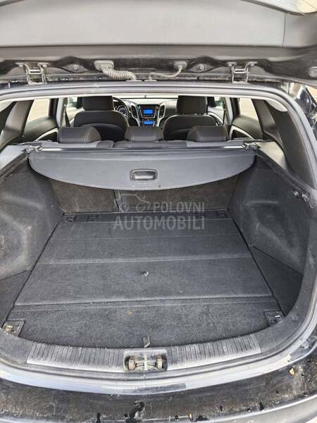 Hyundai i30 1.6 crdi