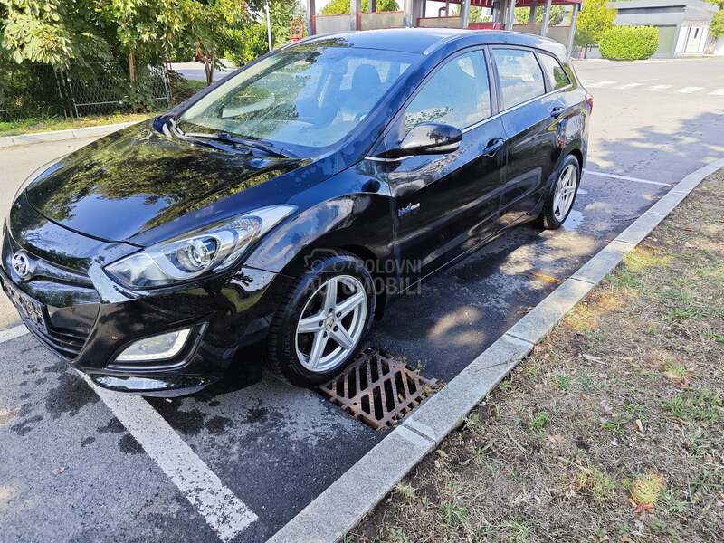 Hyundai i30 1.6 crdi
