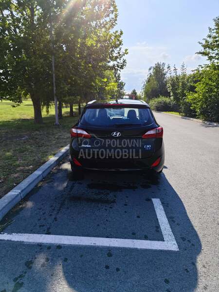Hyundai i30 1.6 crdi